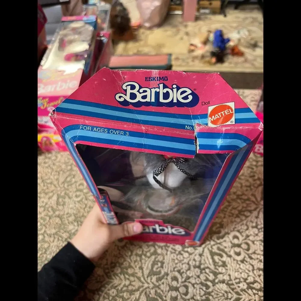 NIB BARBIE DOLL 1981 DOLLS OF THE WORLD VINTAGE ESKIMO‎ ARCTIC 3898